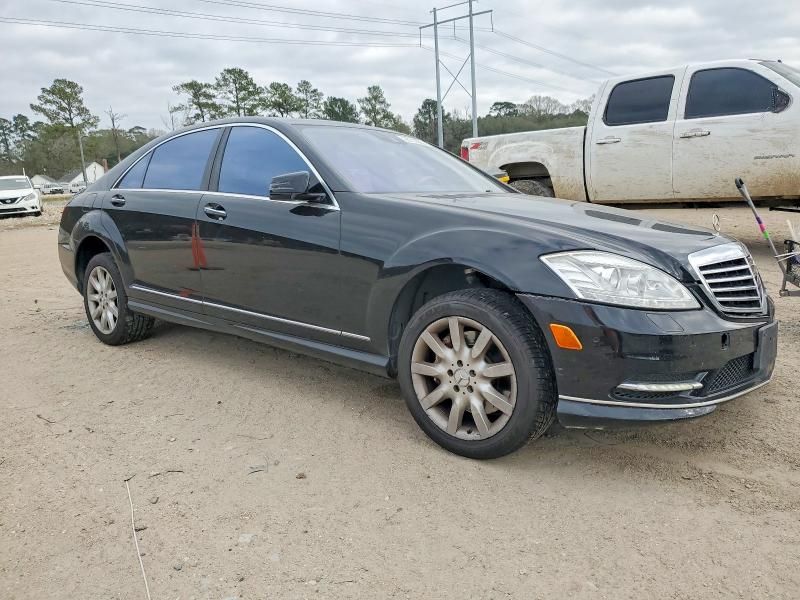 2011 Mercedes-Benz S 550