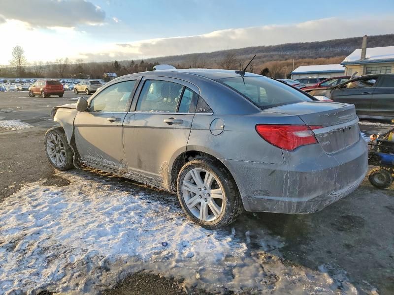 2011 Chrysler 200 Touring