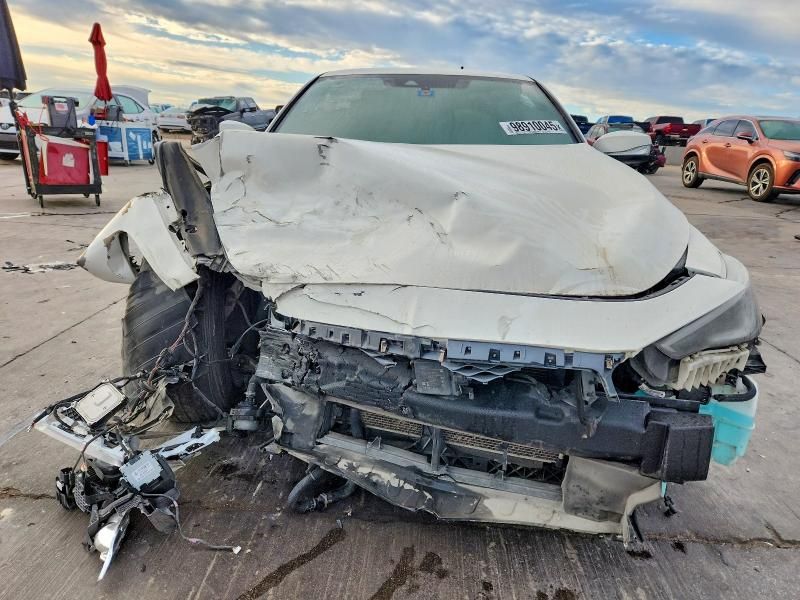 2020 Infiniti Q60 Pure