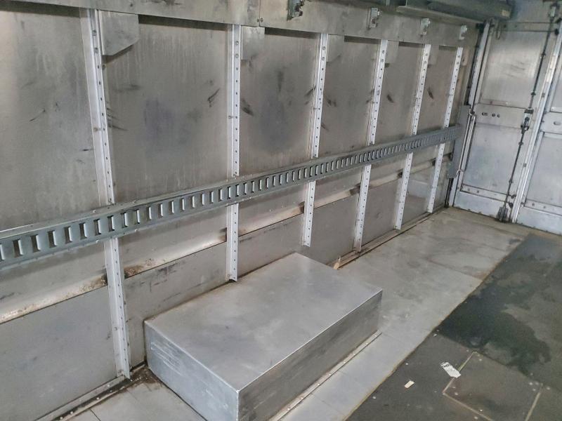 2015 Ford Commercial Chassis Delivery Truck