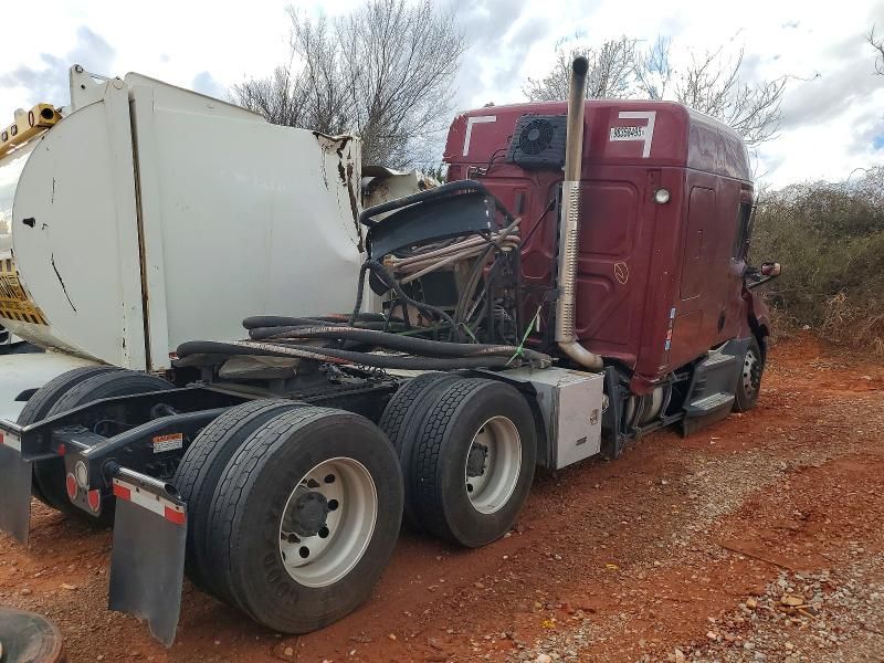 2023 Freightliner Cascadia 126 Semi Truck