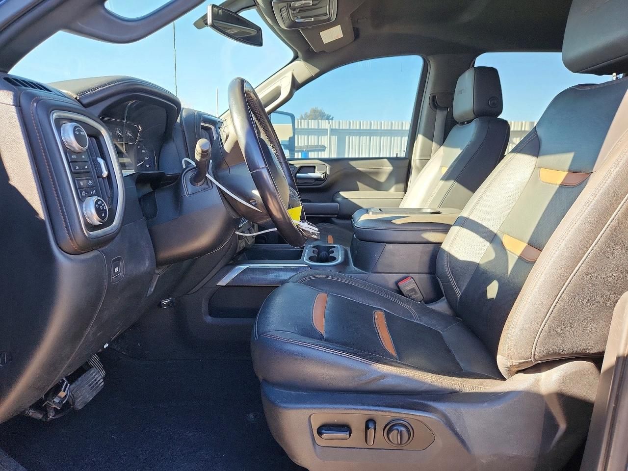 2021 GMC Sierra K2500 AT4