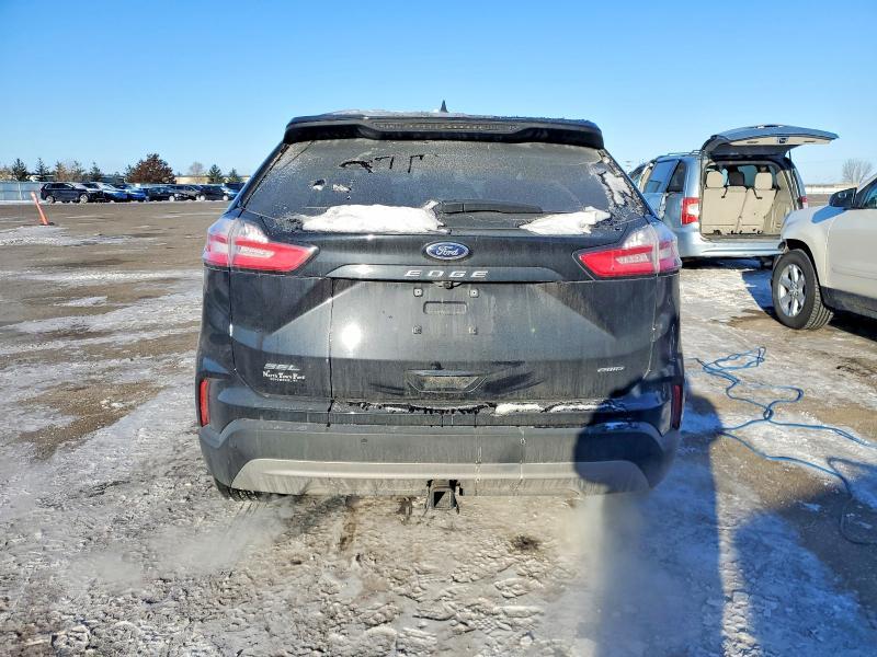 2022 Ford Edge sel