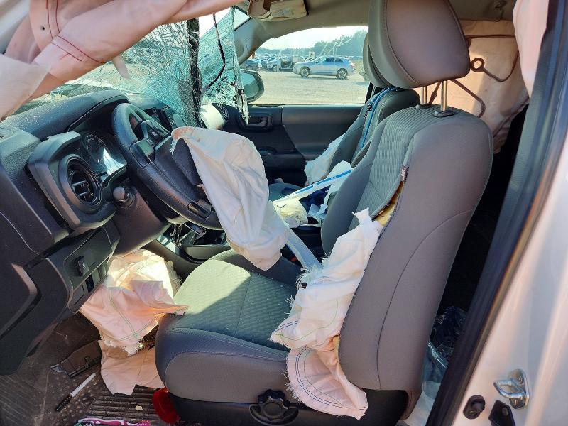 2022 Toyota Tacoma Access cab