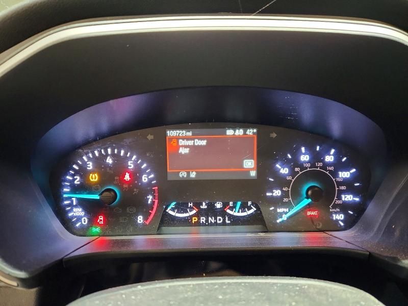 2020 Ford Escape sel