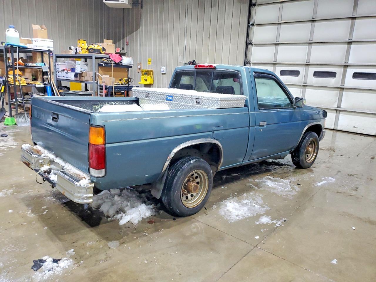 1995 Nissan Truck Base