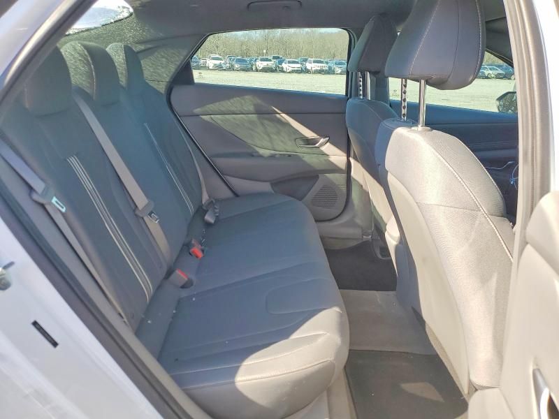 2022 Hyundai Elantra sel