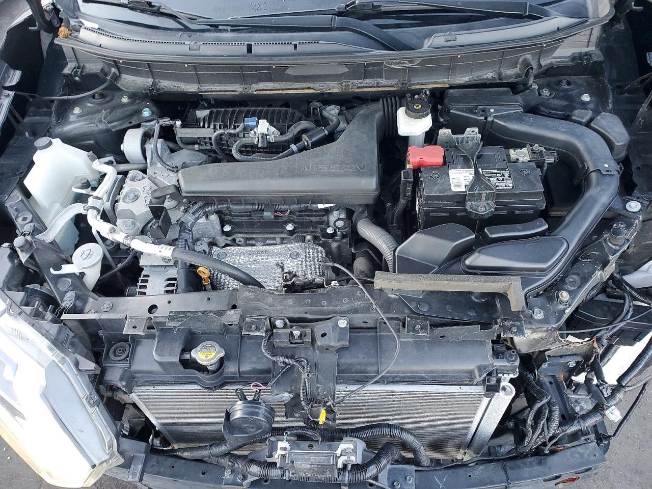 2020 Nissan Rogue sv