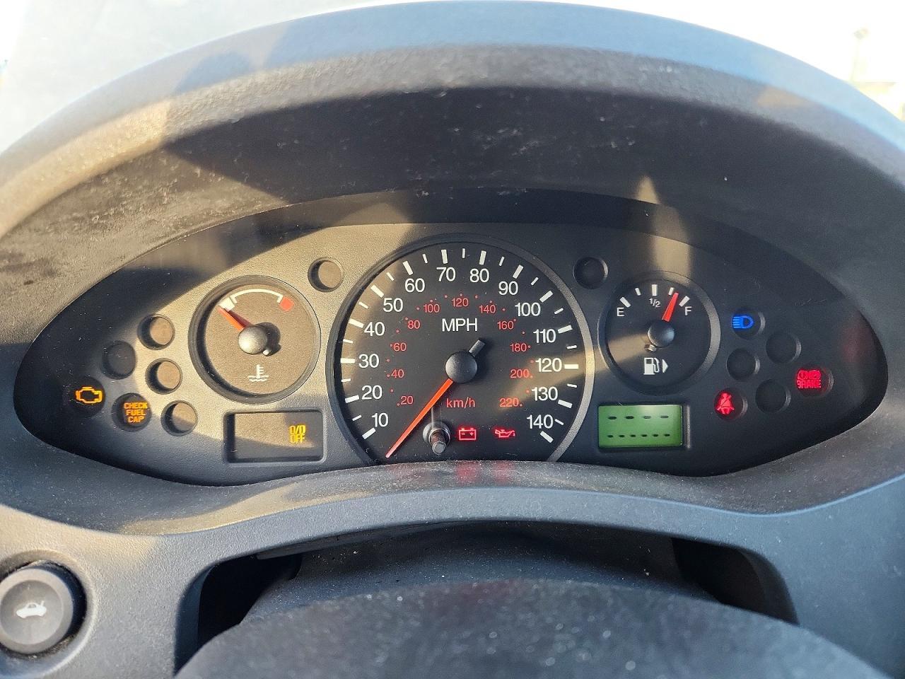 2005 Ford Focus ZX4