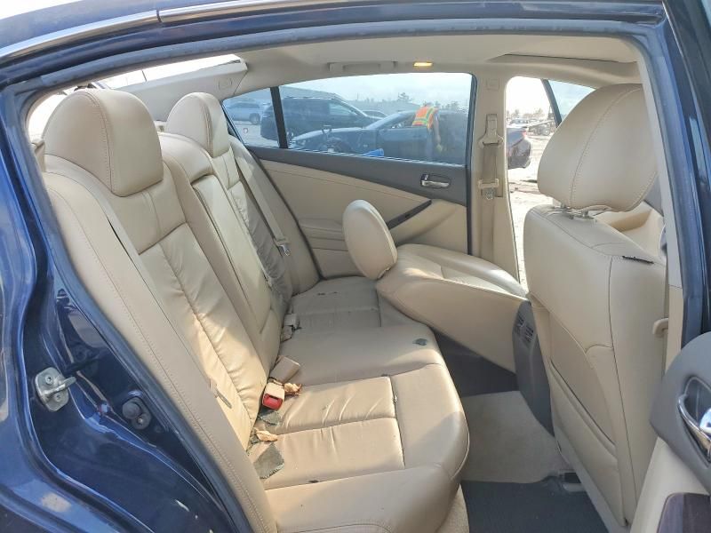 2011 Nissan Altima sr