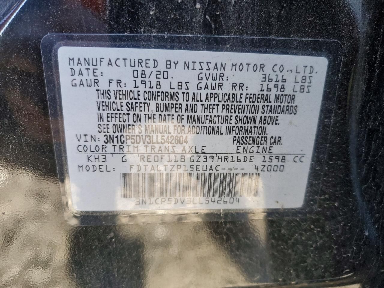 2020 Nissan Kicks sr