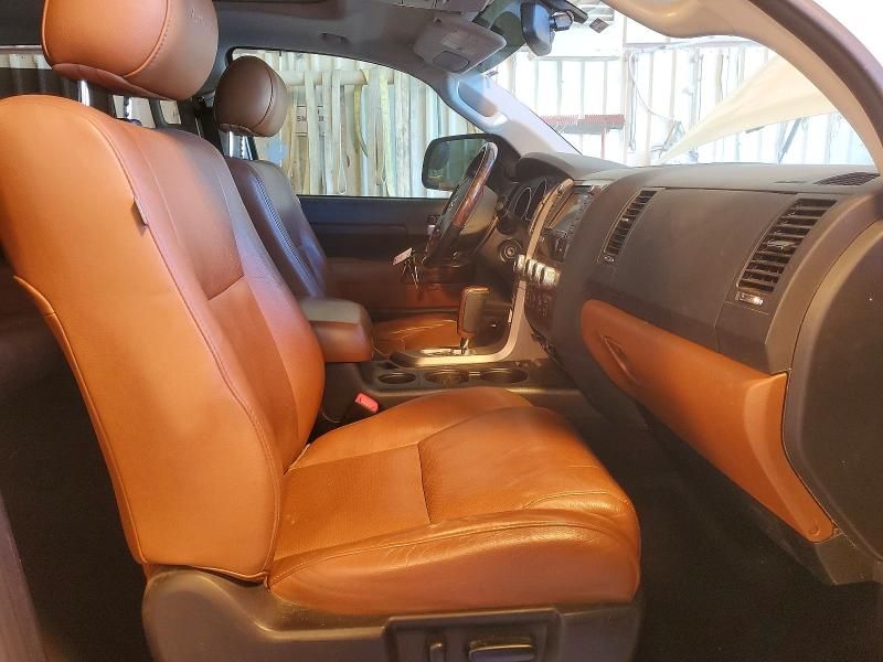 2013 Toyota Tundra Platinum