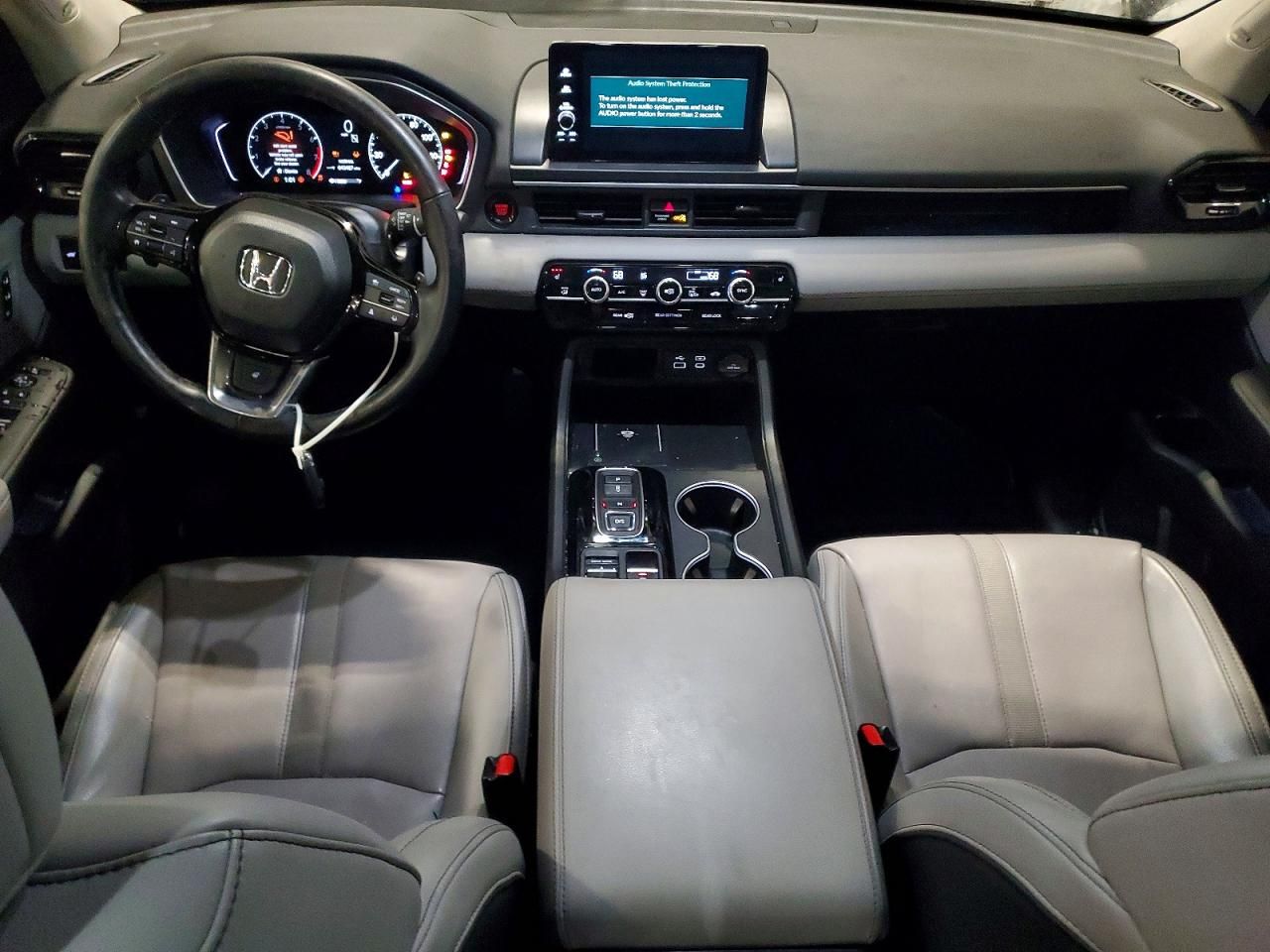 2024 Honda Pilot Touring