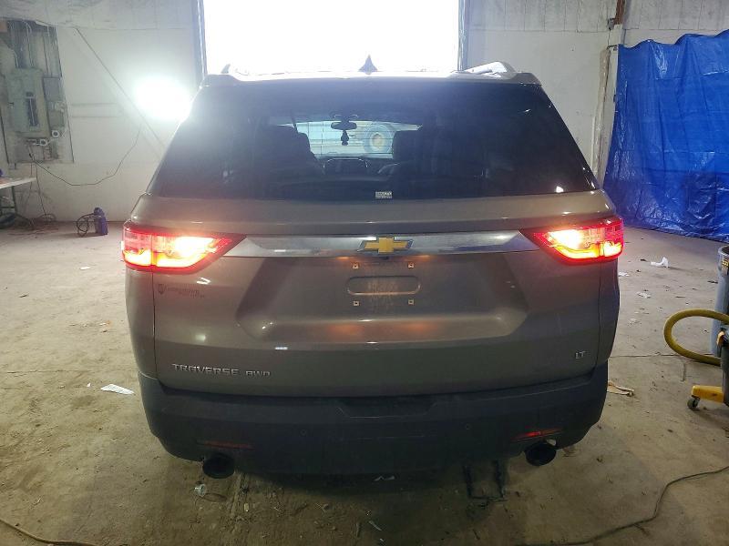 2018 Chevrolet Traverse lt