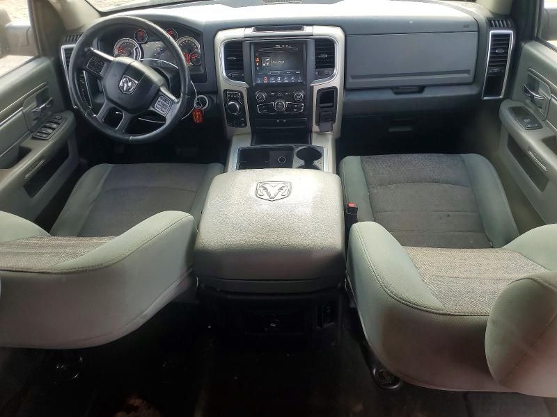 2015 Dodge Ram 1500 slt