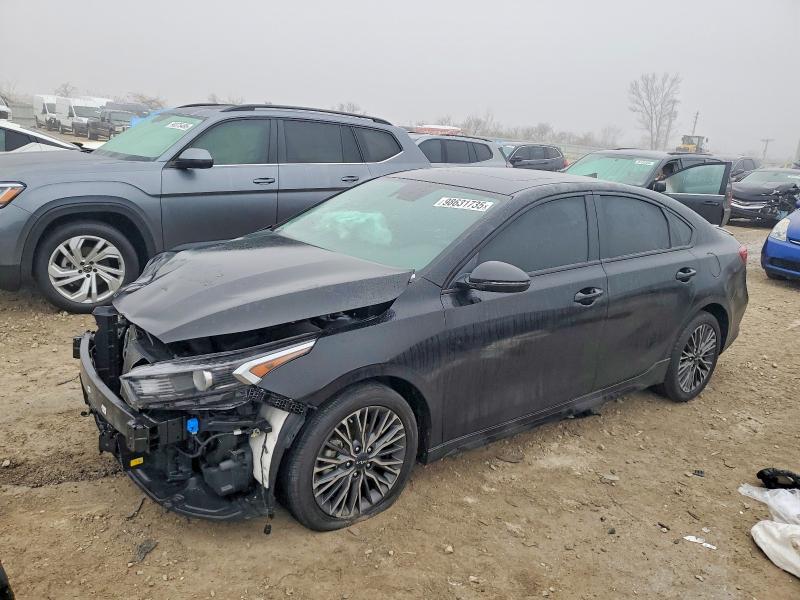 2024 KIA Forte gt Line