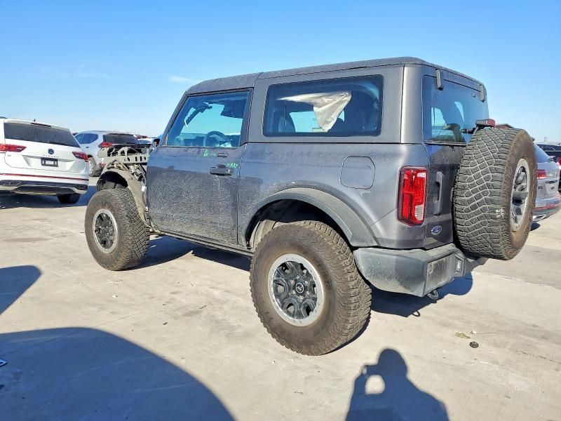 2021 Ford Bronco Base