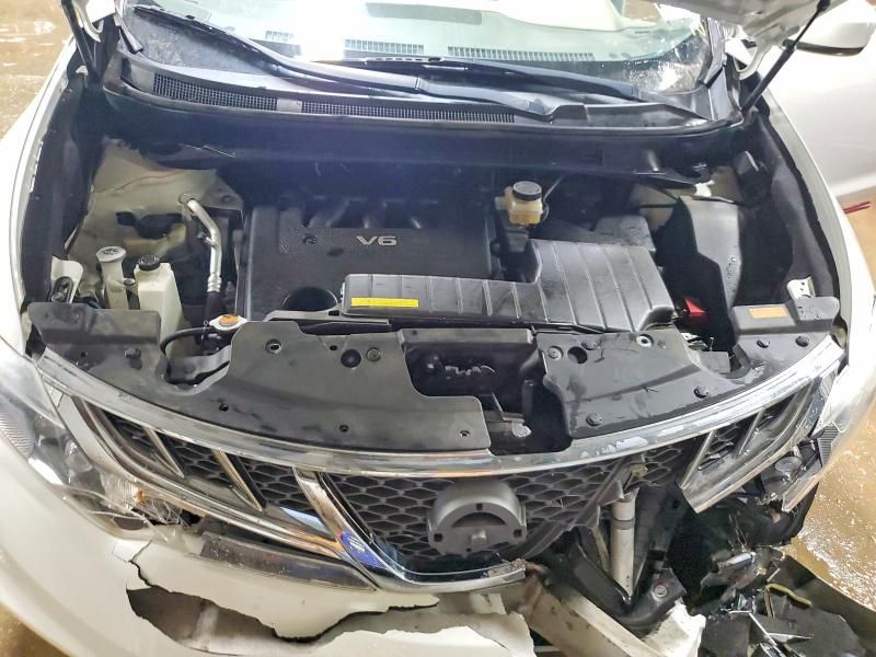 2014 Nissan Murano s