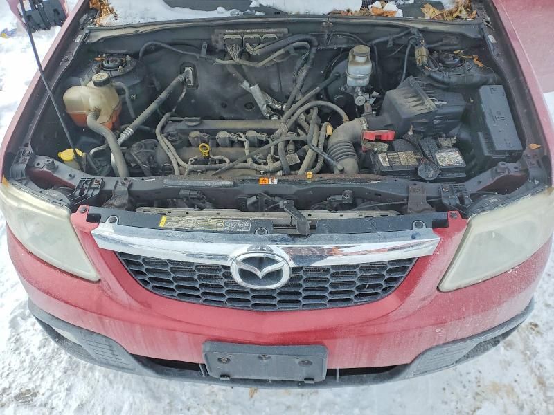 2011 Mazda Tribute i