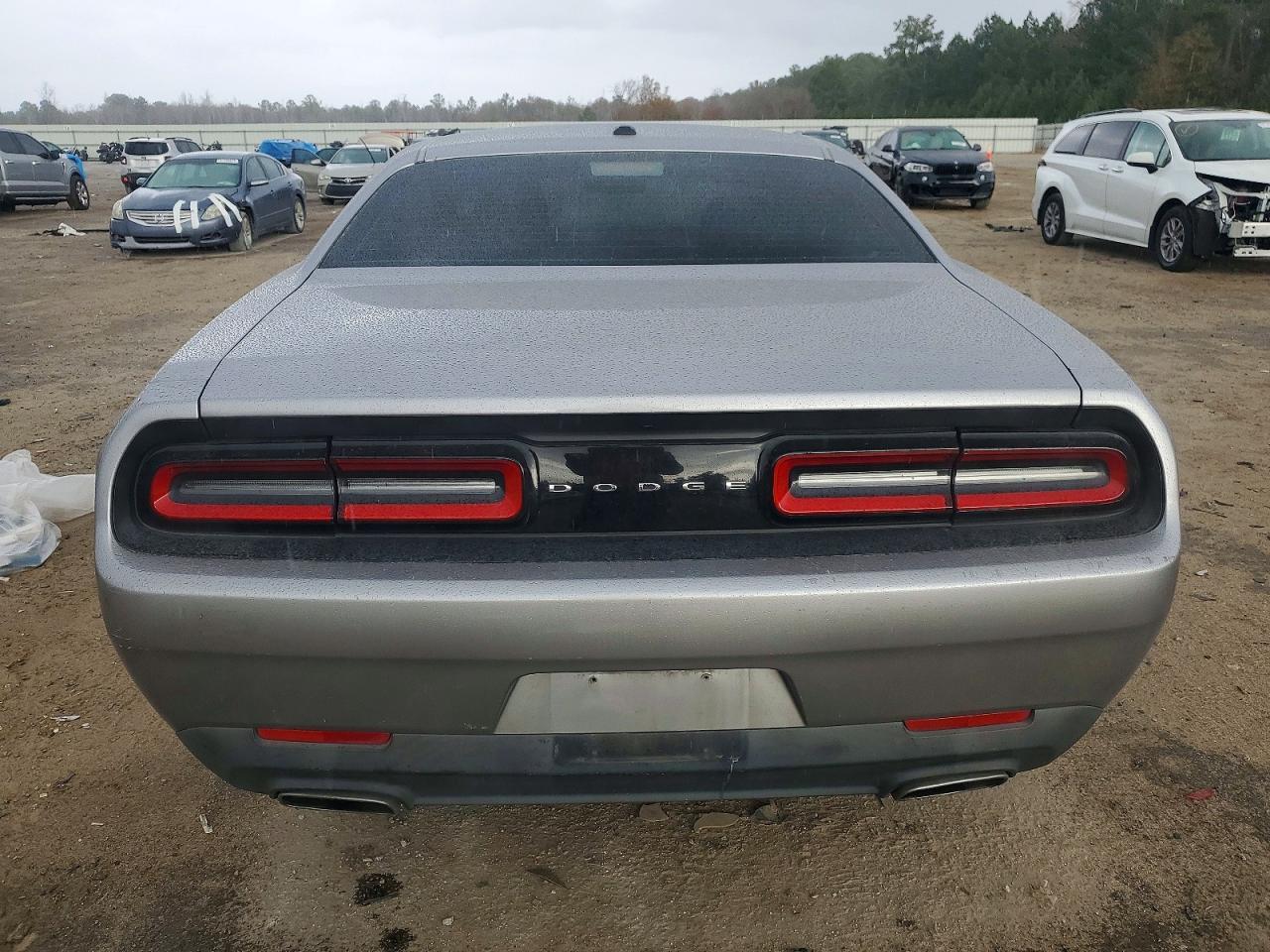 2017 Dodge Challenger sxt