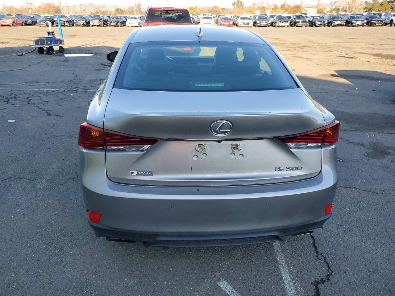 2019 Lexus Is 300