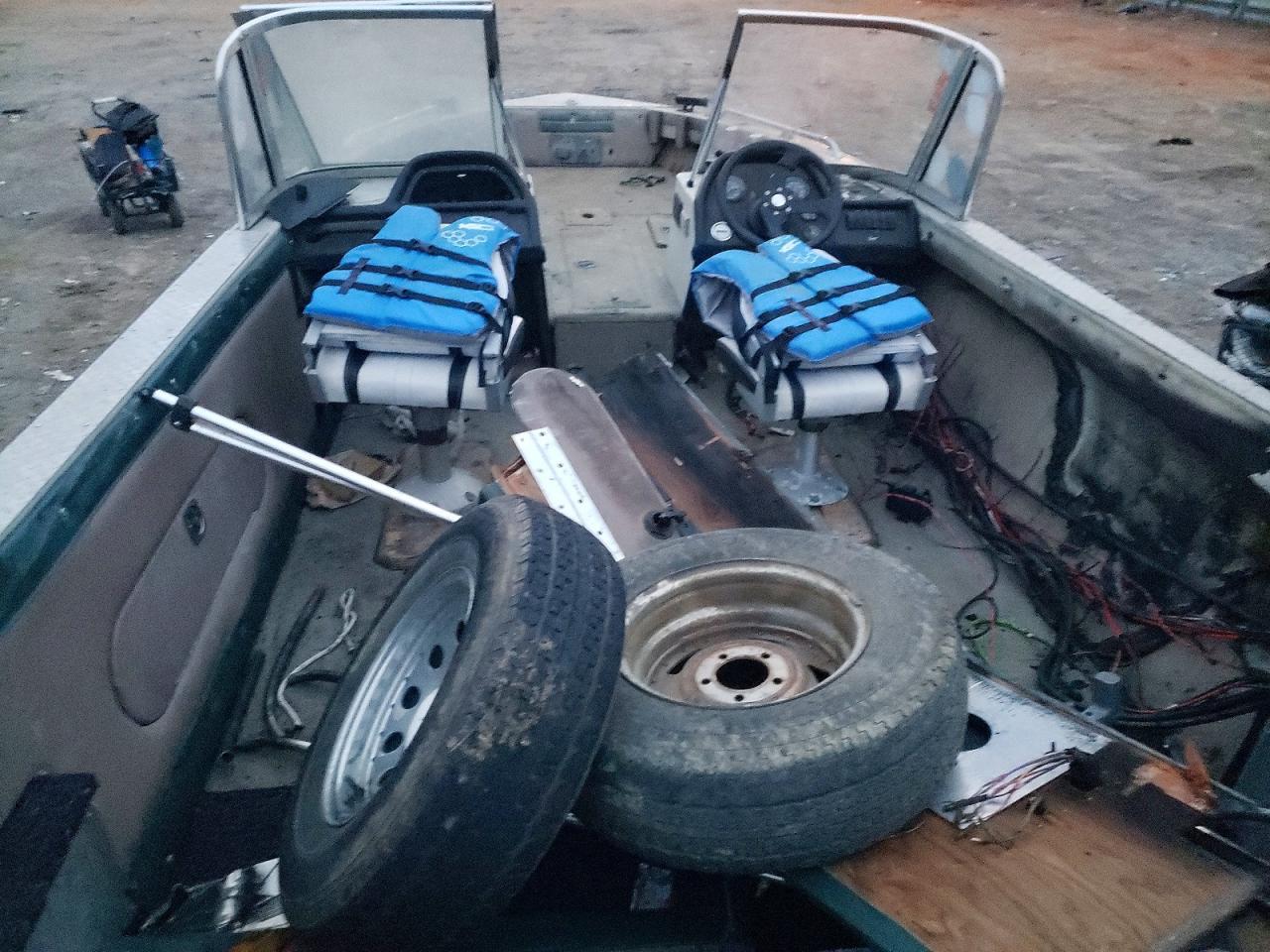 1999 Ranger 1999 Land Boat