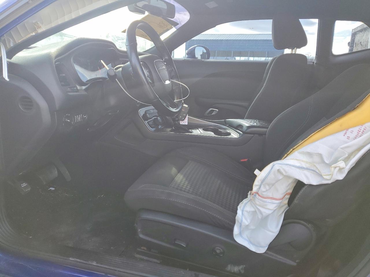 2021 Dodge Challenger sxt