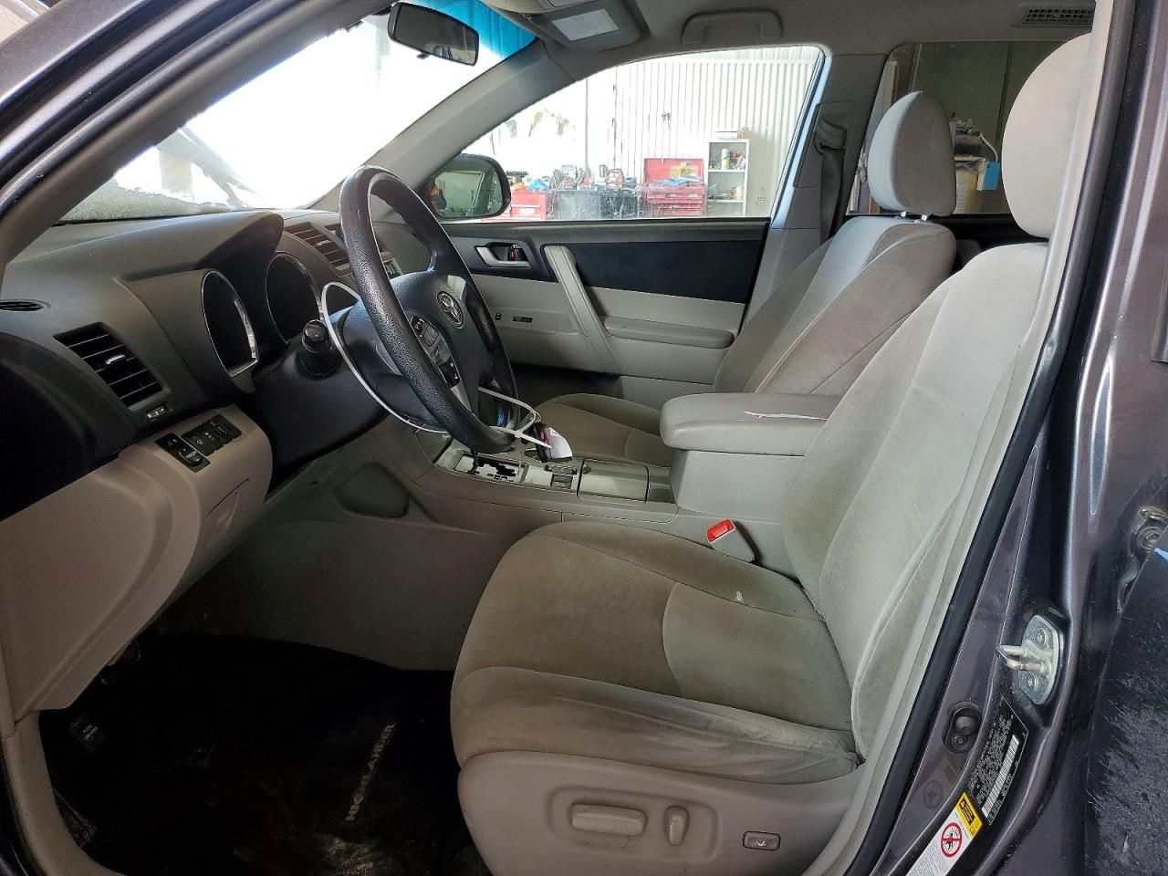 2013 Toyota Highlander Base