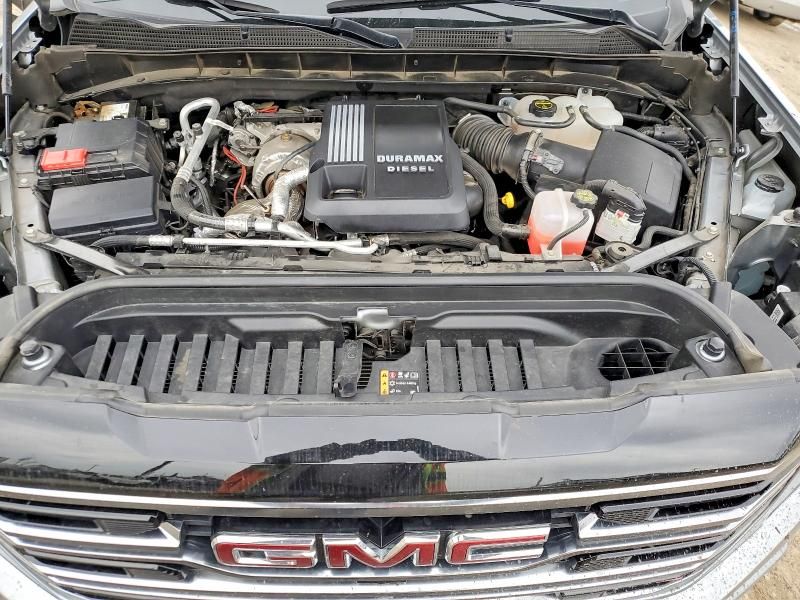 2025 GMC Sierra K1500 AT4
