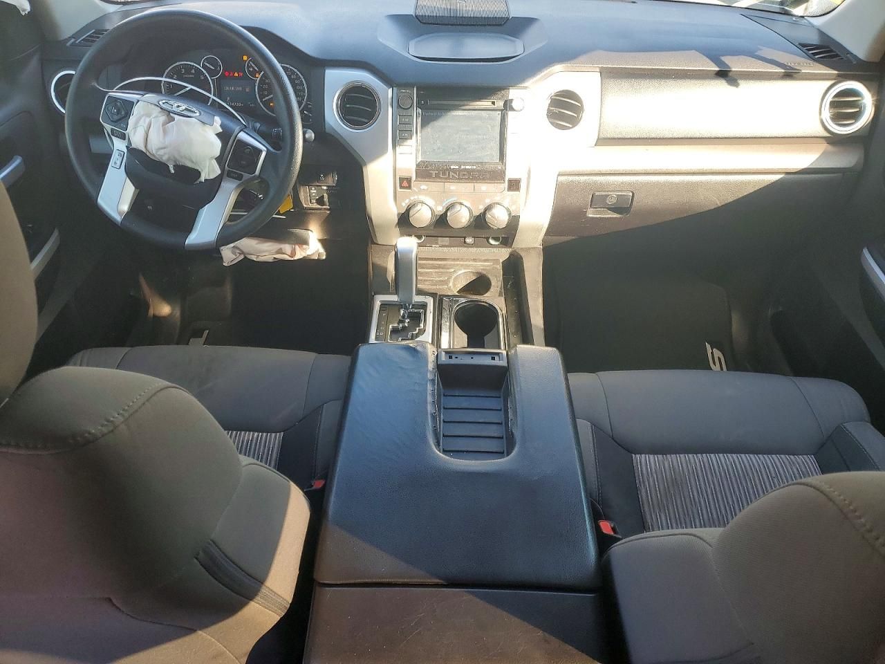 2016 Toyota Tundra Crewmax SR5