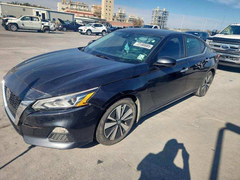 2021 Nissan Altima 2.5 sv