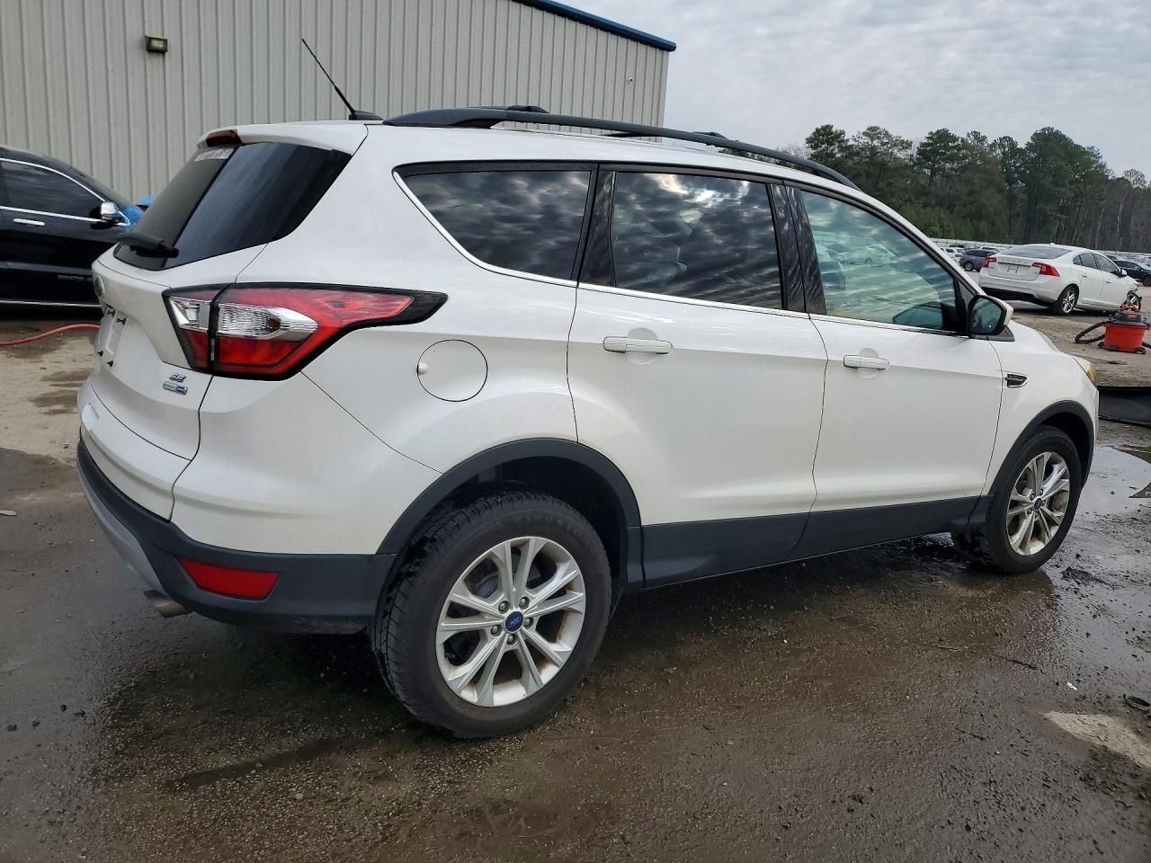 2017 Ford Escape se
