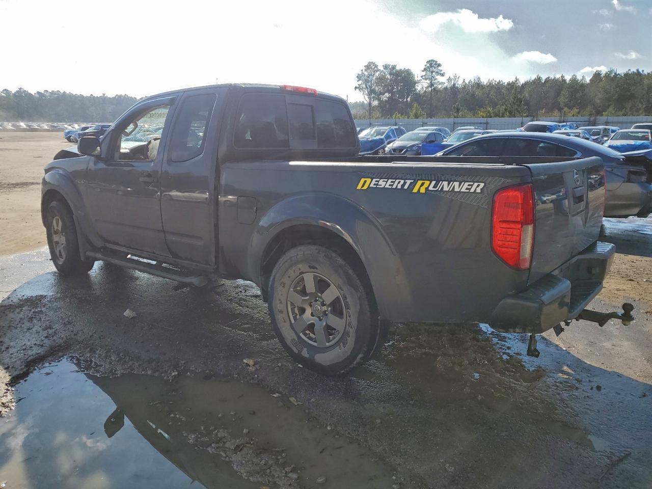 2013 Nissan Frontier SV V6
