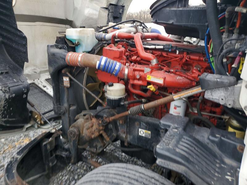 2016 Kenworth Construction T680