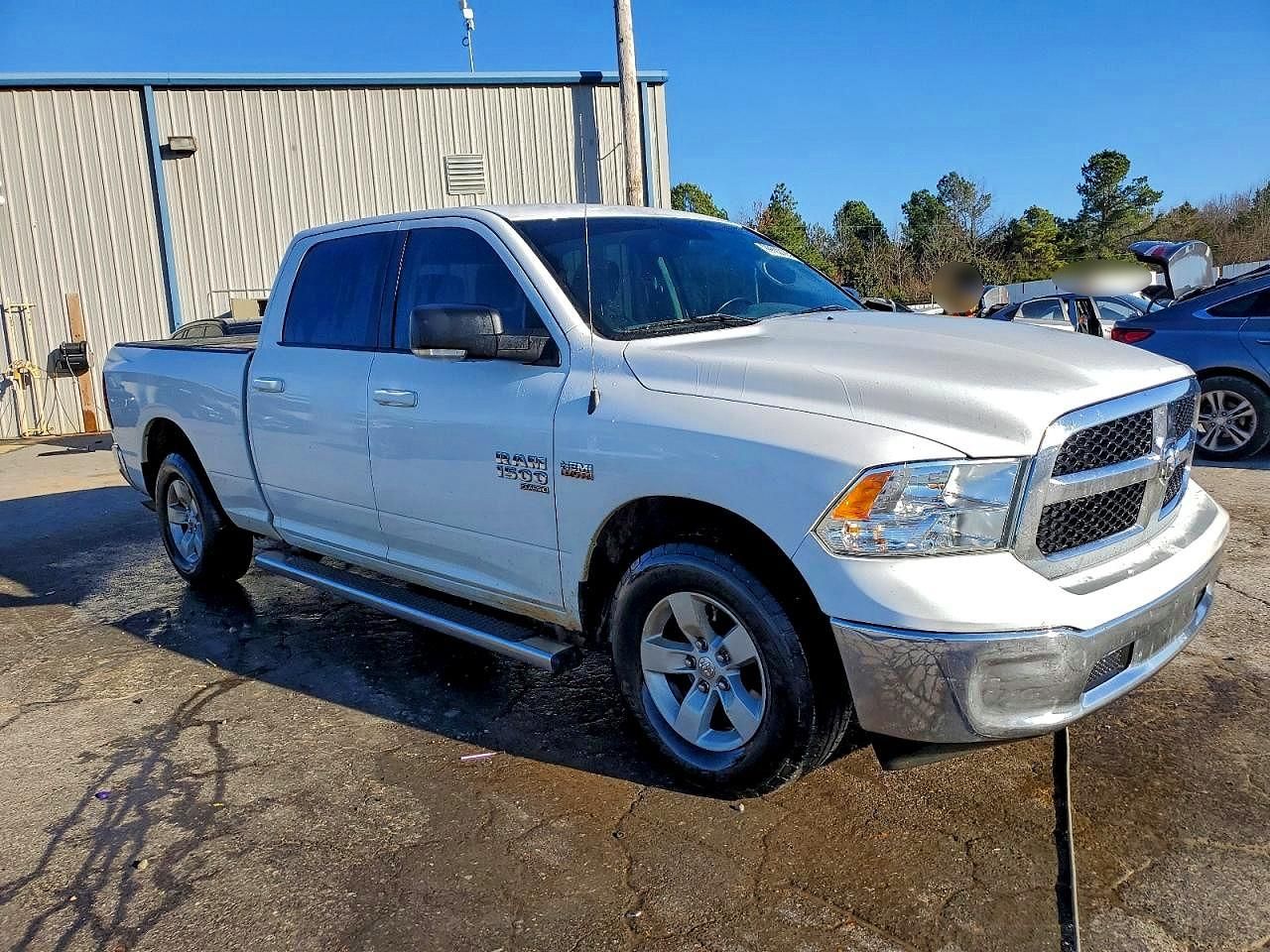 2020 Dodge Ram 1500 Classic slt