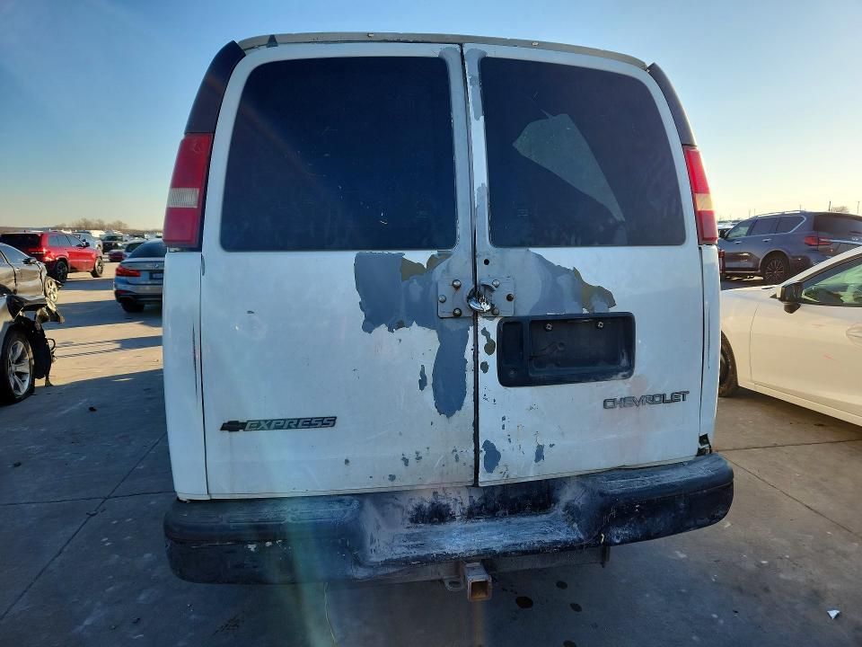 2005 Chevrolet Express G2500 Delivery van