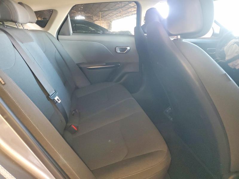 2025 KIA K4 lx