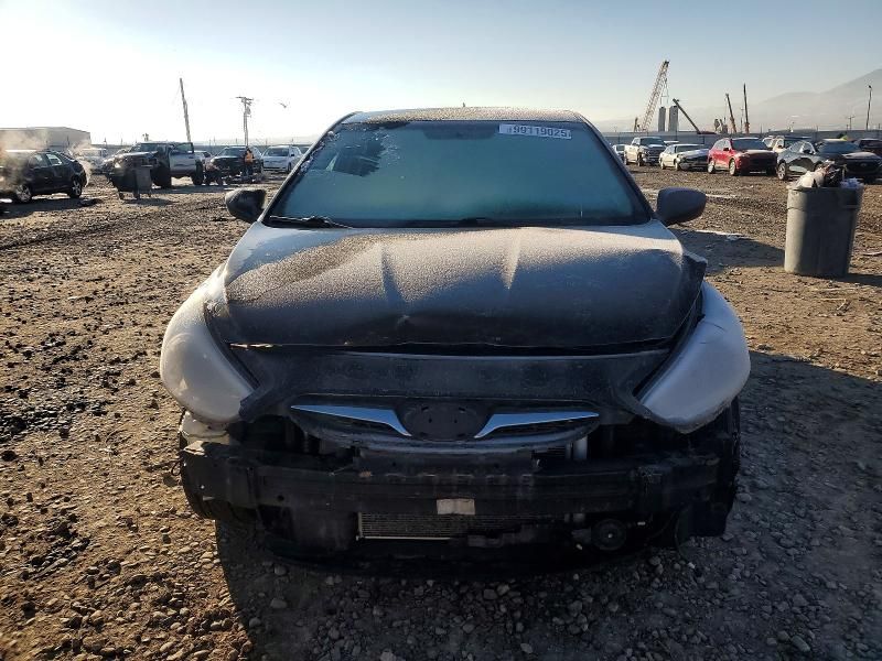 2014 Hyundai Accent gls
