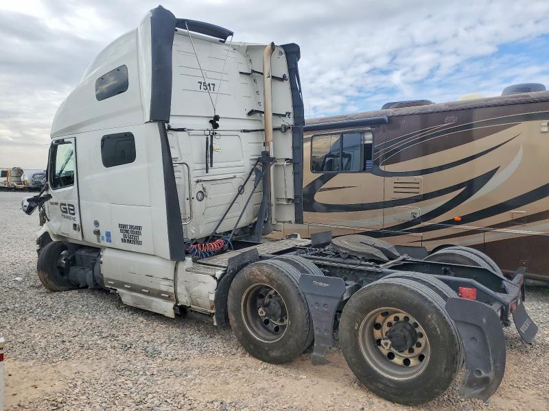 2021 Volvo VNL Semi Truck