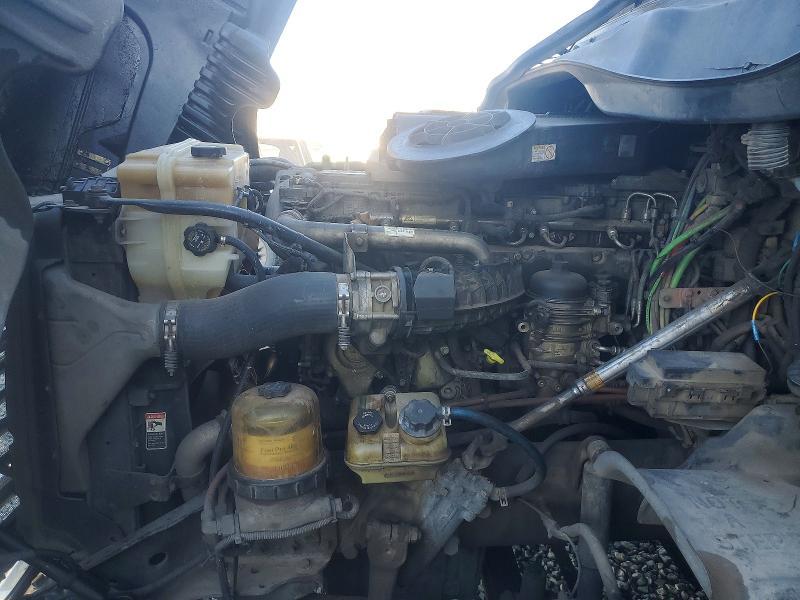 2016 Freigliner 2016 Freightliner Cascadia 125 Semi Truck