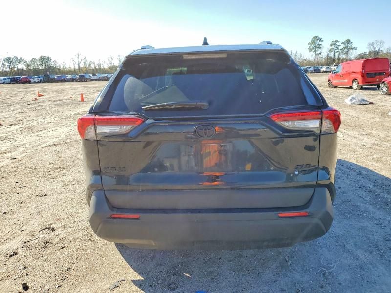 2025 Toyota Rav4 xle