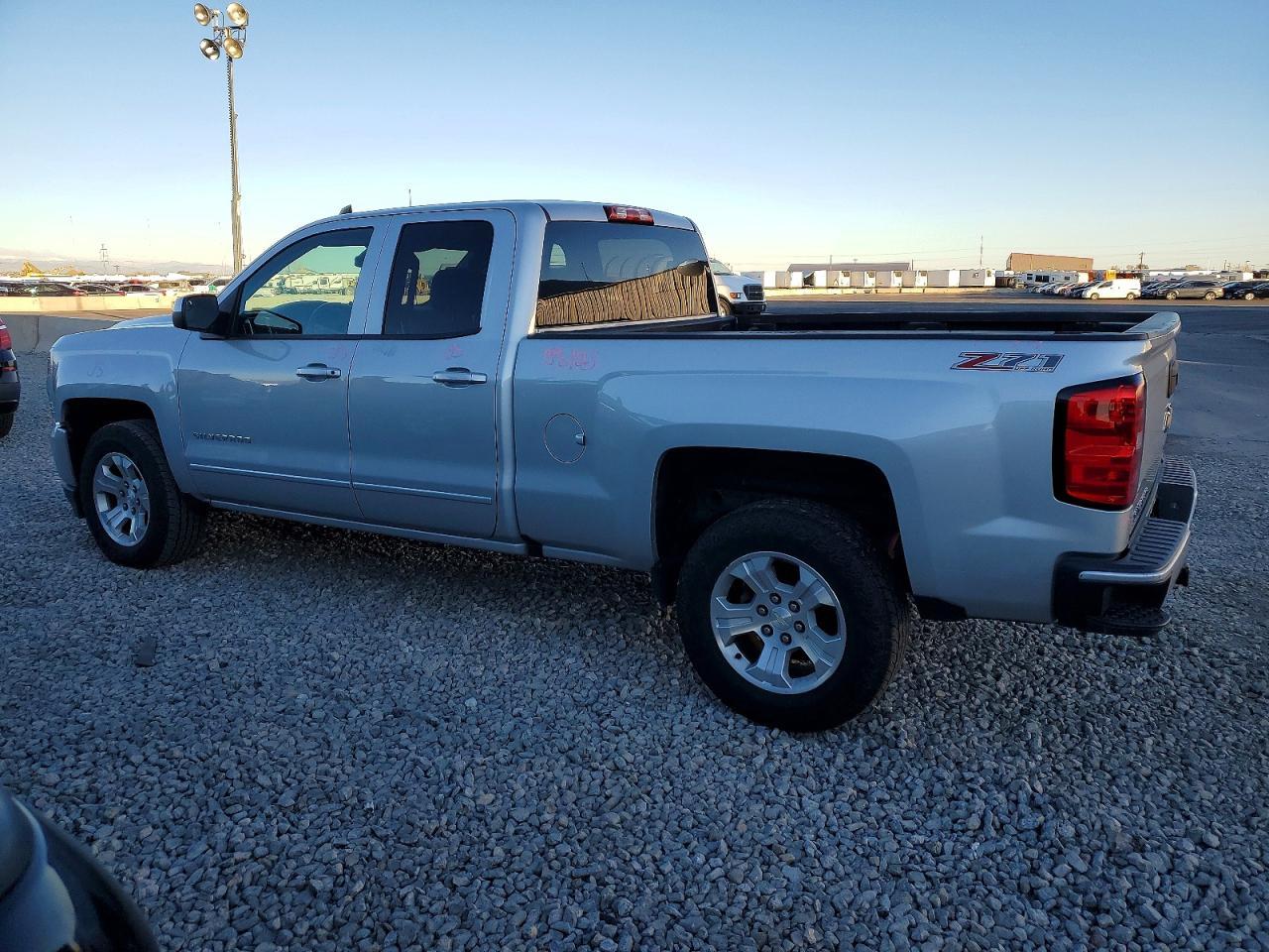 2017 Chevrolet Silverado K1500 lt