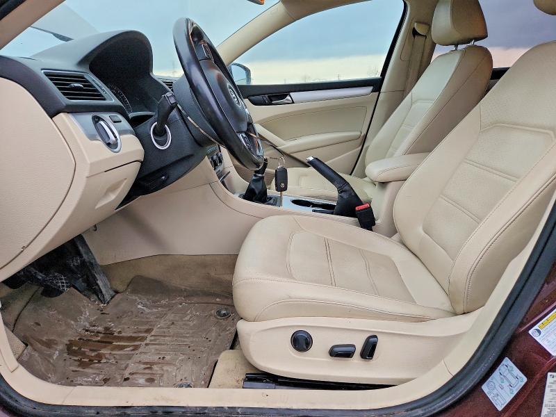 2013 Volkswagen Passat se