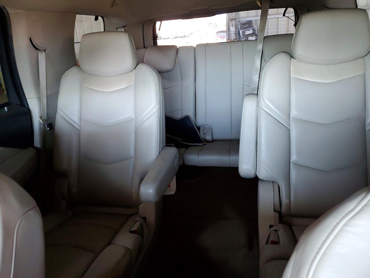 2020 Cadillac Escalade Luxury