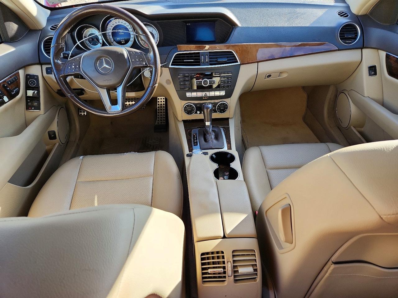 2014 Mercedes-Benz C 250