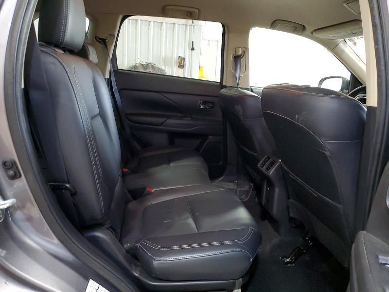 2019 Mitsubishi Outlander se