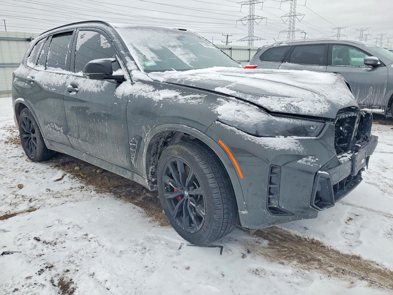 2025 BMW X5 M60i