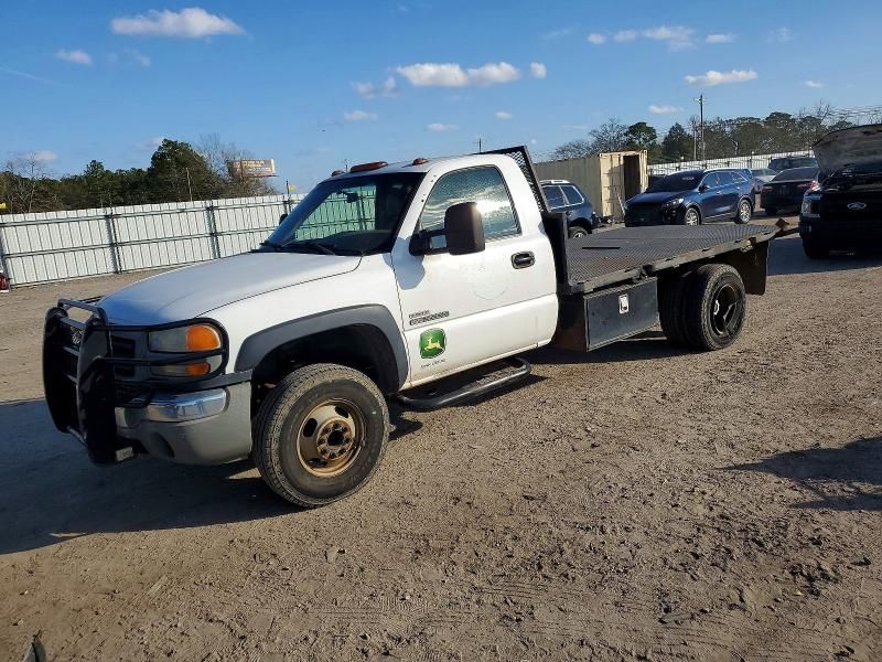 2005 GMC New Sierra-Delivery Truck