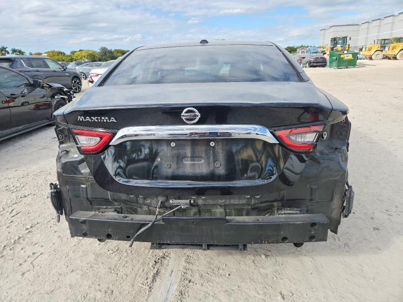 2020 Nissan Maxima s