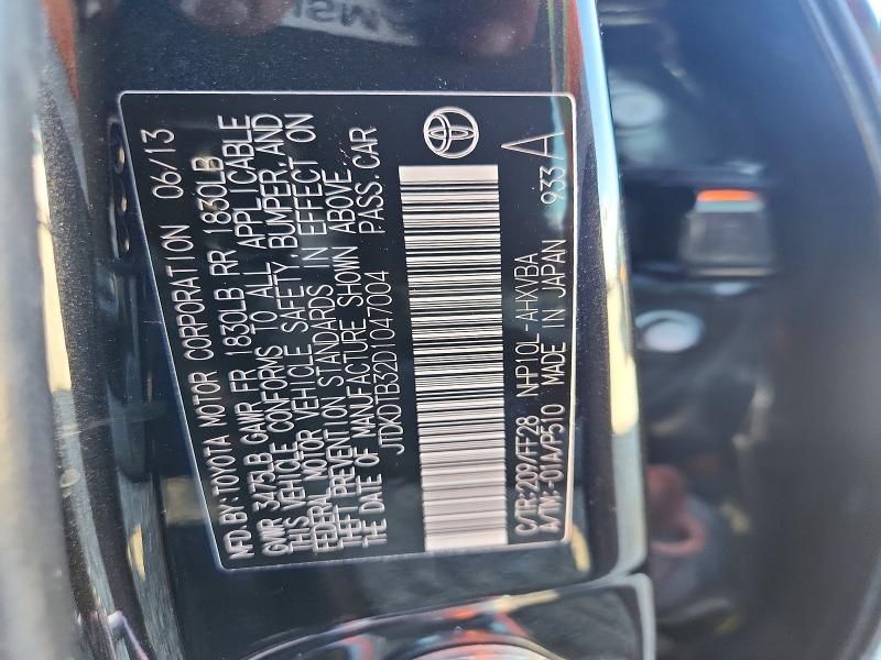 2013 Toyota Prius c two